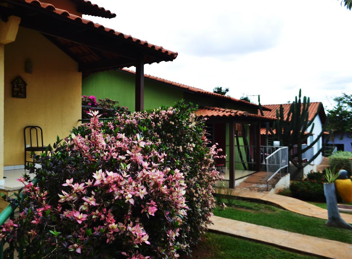 Rosa Spa E Pousada Aparecida de Goiania Exterior photo